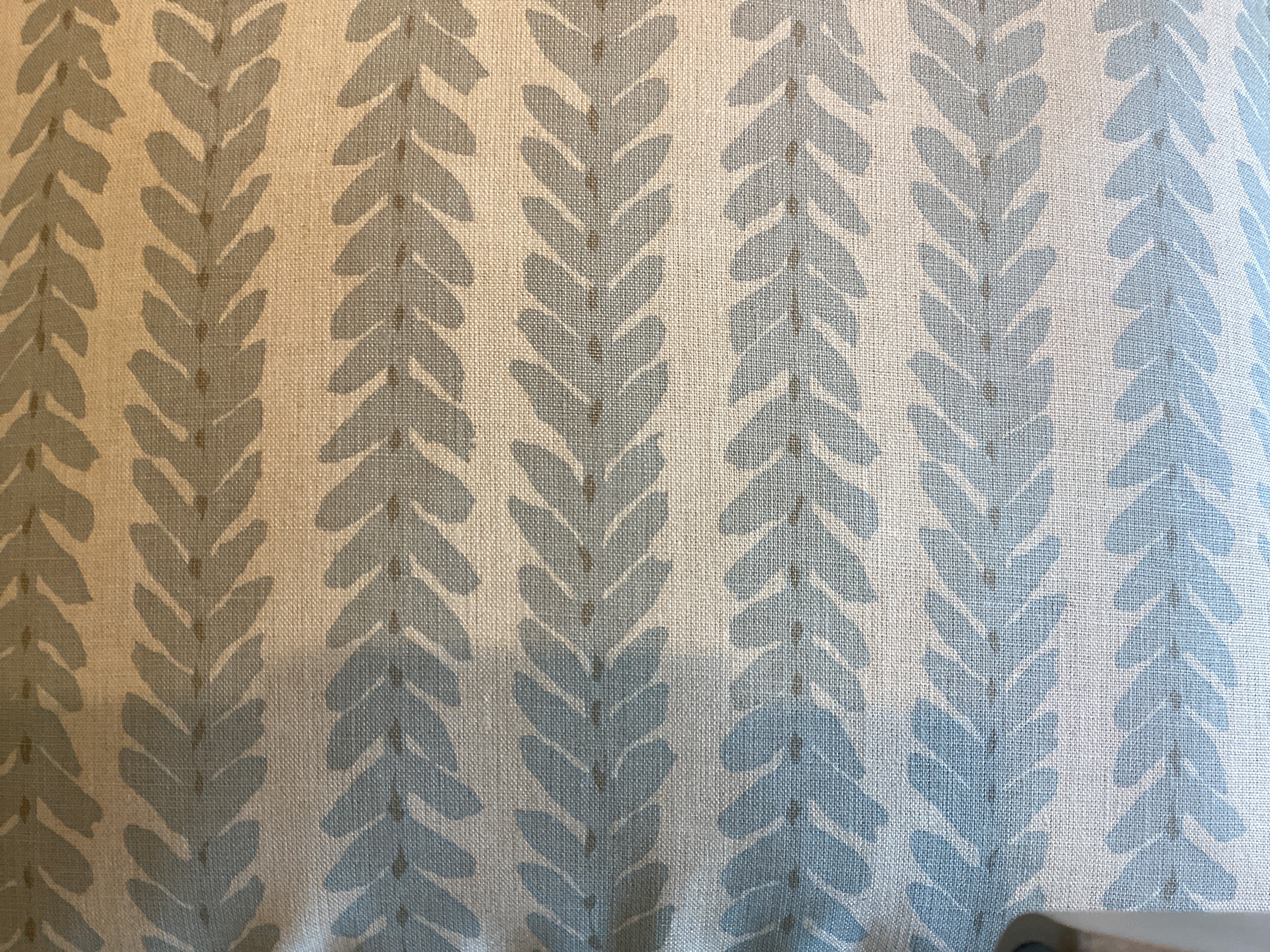 Woodperry Blue